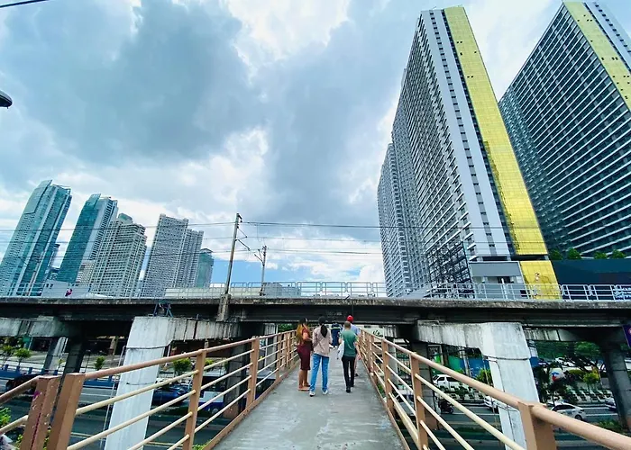 Apartahotel Fame Residences Tower 1 - Traveler's Point *
