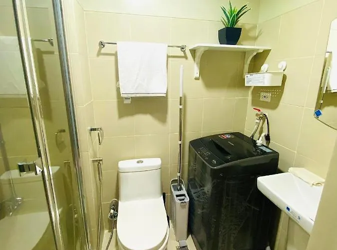 Fame Residences Tower 1 - Traveler's Point Apartahotel